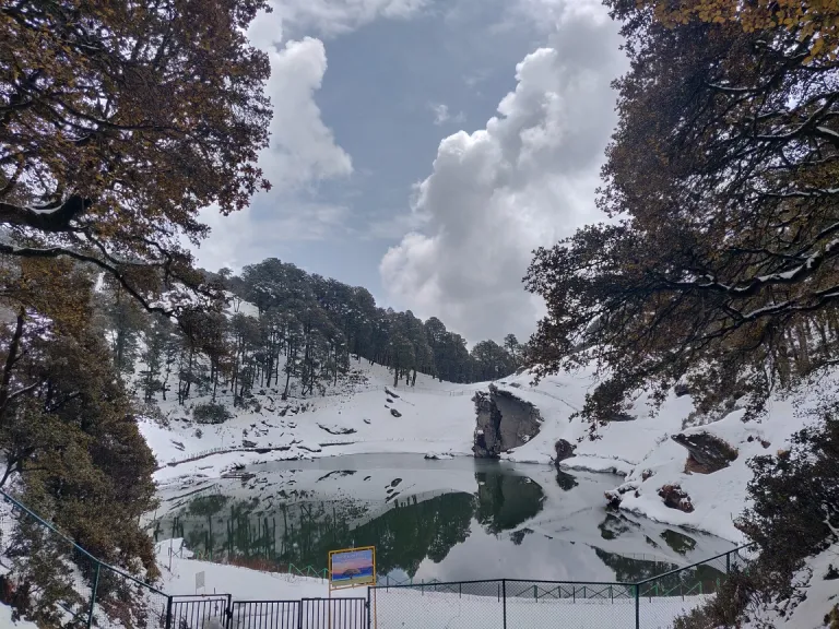 Serolsar Lake