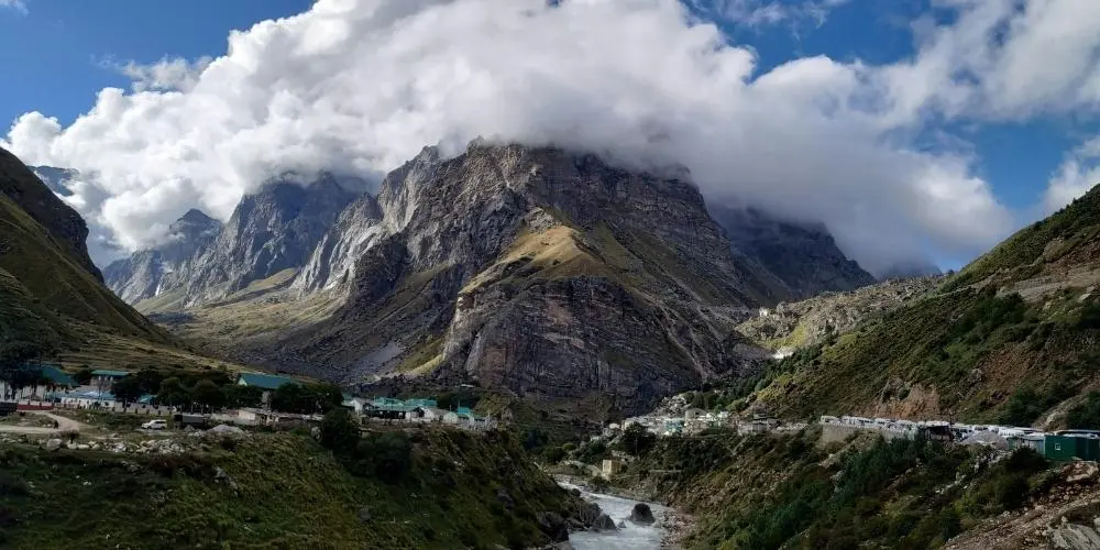 Mana Village