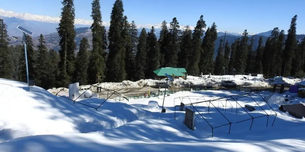 Narkanda Skiing Point