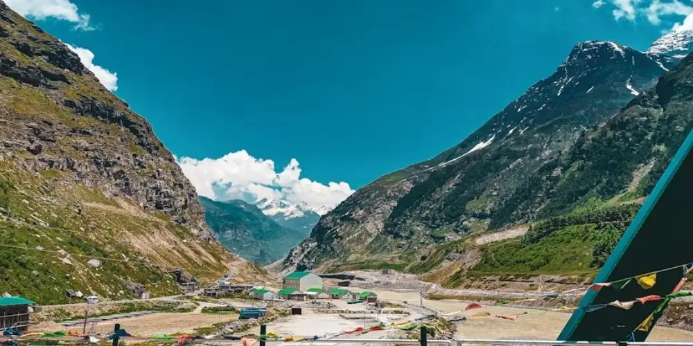 Sissu Valley Shuts Doors to Tourists; 40-Day Ban Imposed to Protect Sacred Winter Rituals