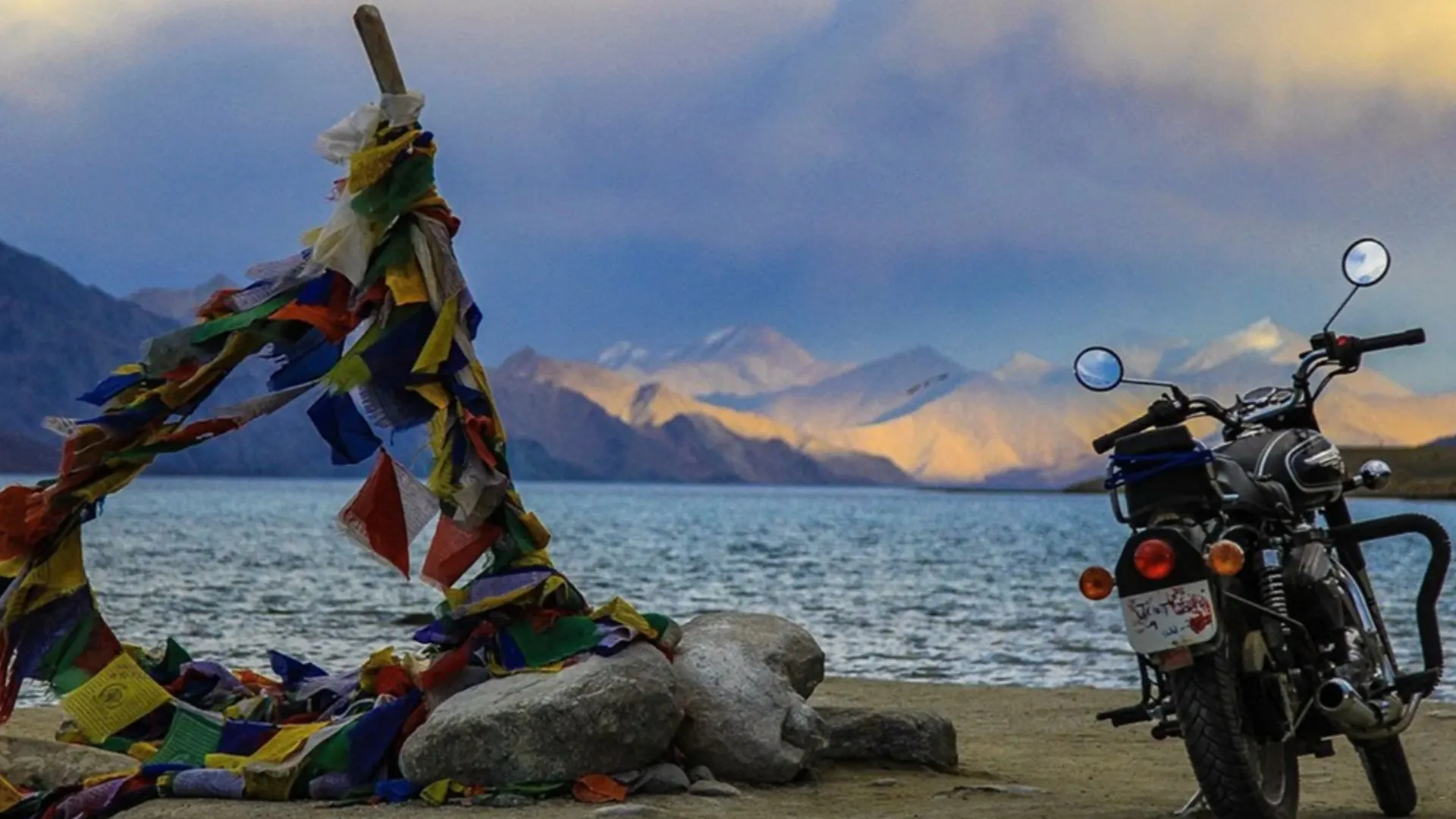 Leh Ladakh Trip Guide _ Best Time, Places to Visit & Adventure Activities
