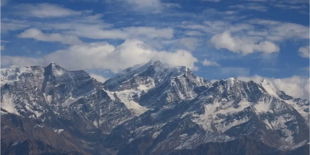 View from Dayara Bugyal Trek